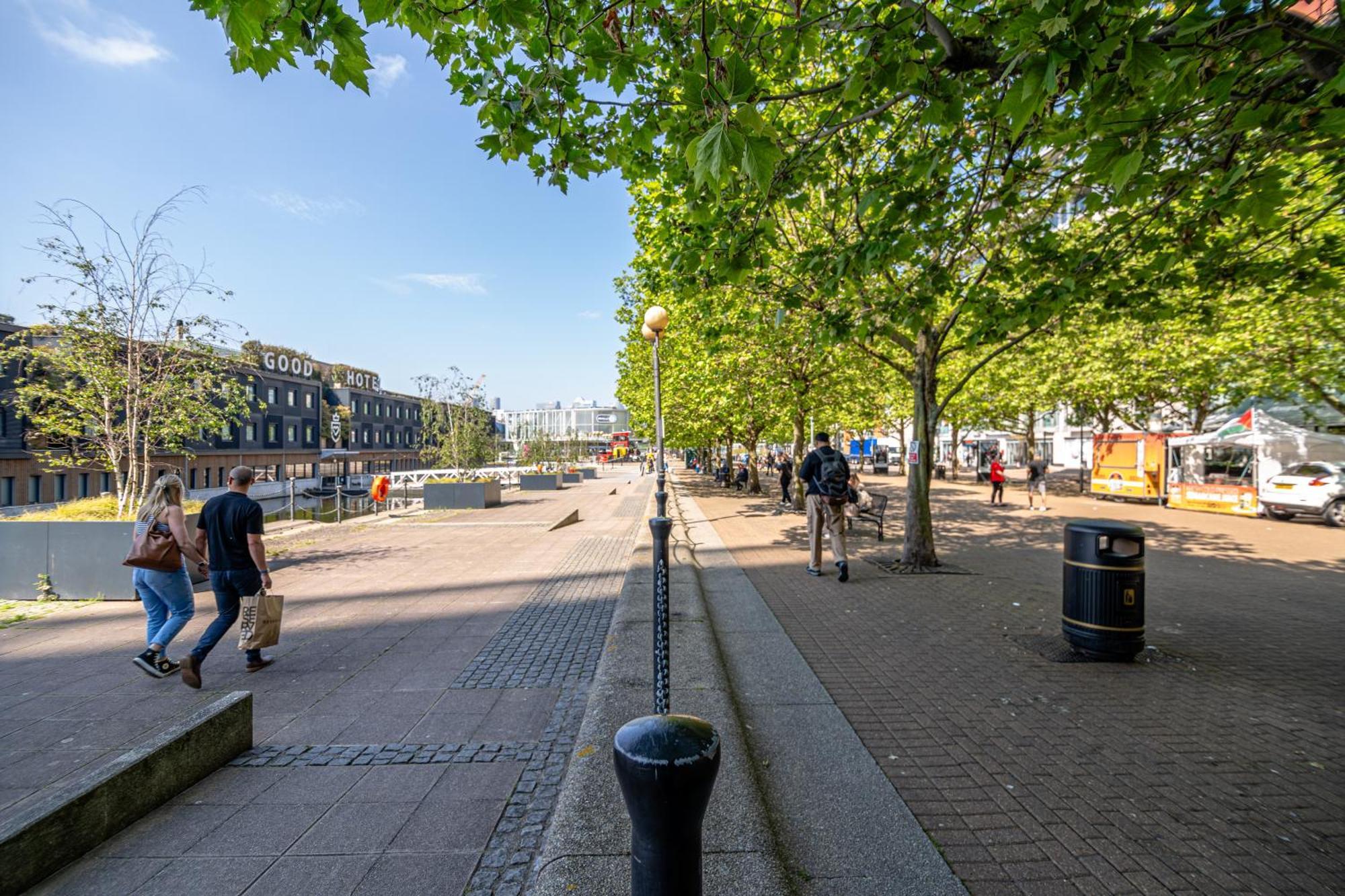 London Excel Waterfront Serenity Apartment Exterior photo