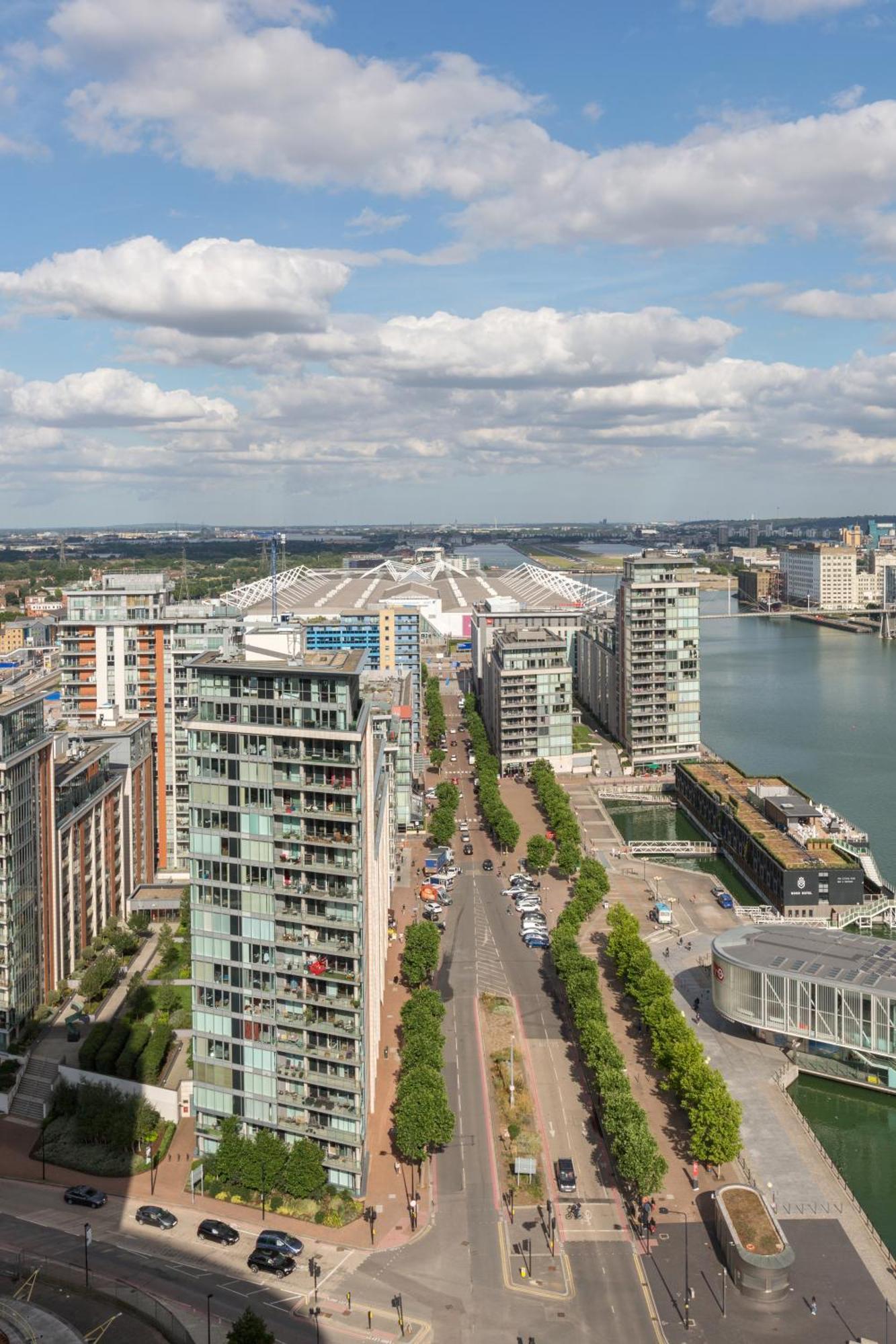 London Excel Waterfront Serenity Apartment Exterior photo